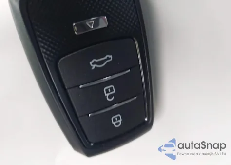 2021 Toyota Rav4 Xle из США, поврежденный, VIN 2T3W1RFVXMW119724